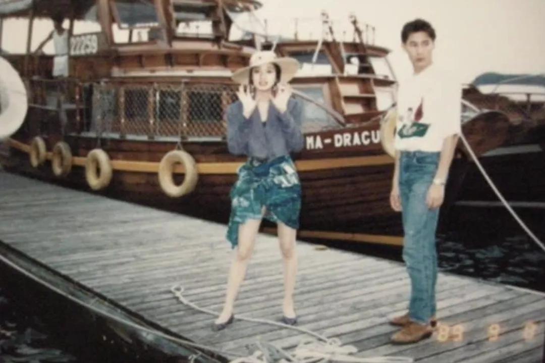 梅艳芳怎么走出失恋,梅艳芳漫步人生路