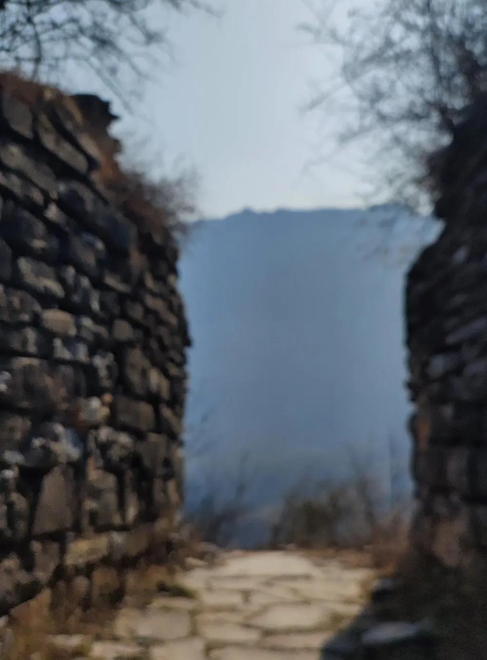 登高登楼,登高望江