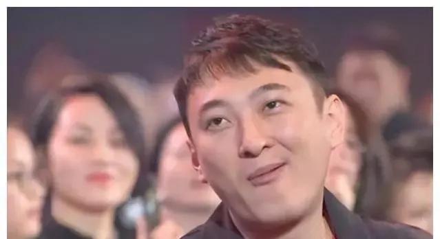 王思聪打人赔偿209万搞笑模板,王思聪打人赔209万真的假的