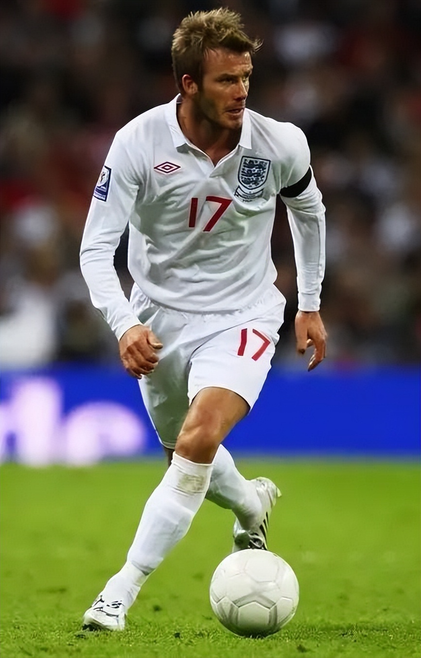 前锋中场后卫门将的绝代双骄,门将后卫中场前锋