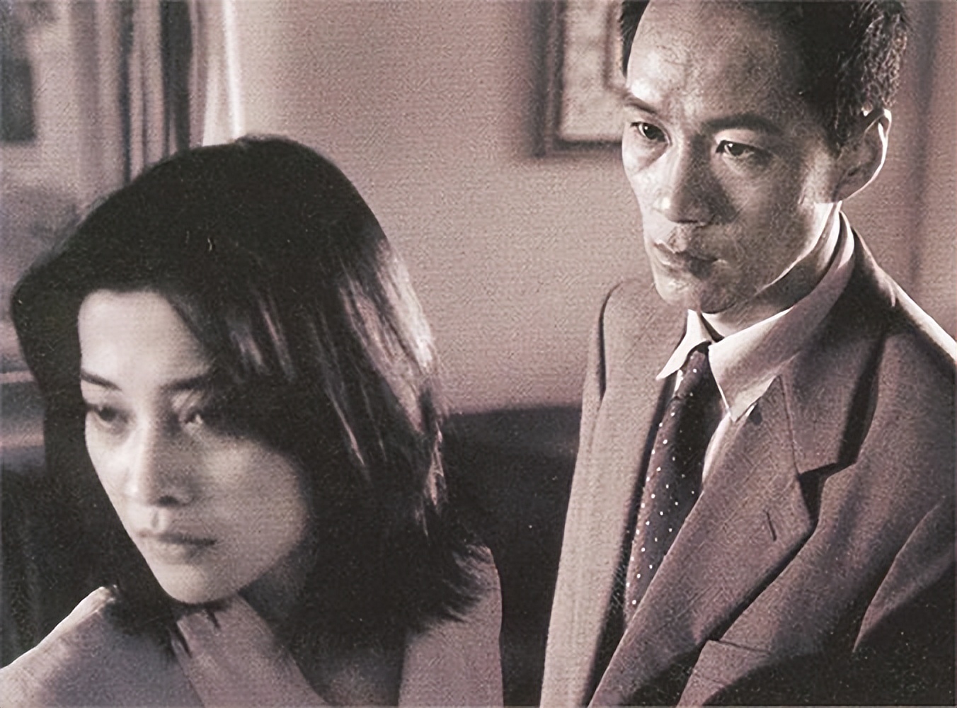 冯远征演家暴男被网暴,冯远征谈家暴男角色