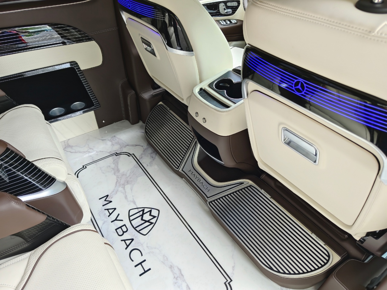 奔驰商务车租一天多少钱,租奔驰商务车价格明细表