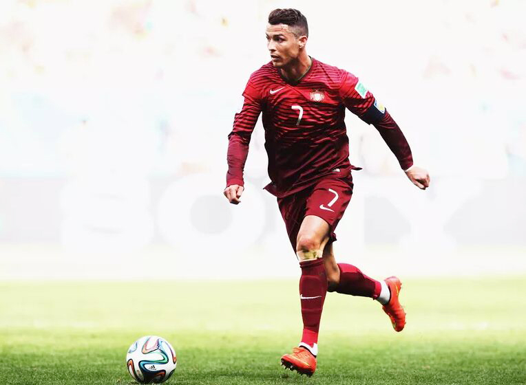 c罗第三次金球奖视频,c罗怎么没参加2023金球奖