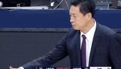 停赛4场罚款20万！李春江马布里对骂，双双被处罚，老马嚣张挑衅