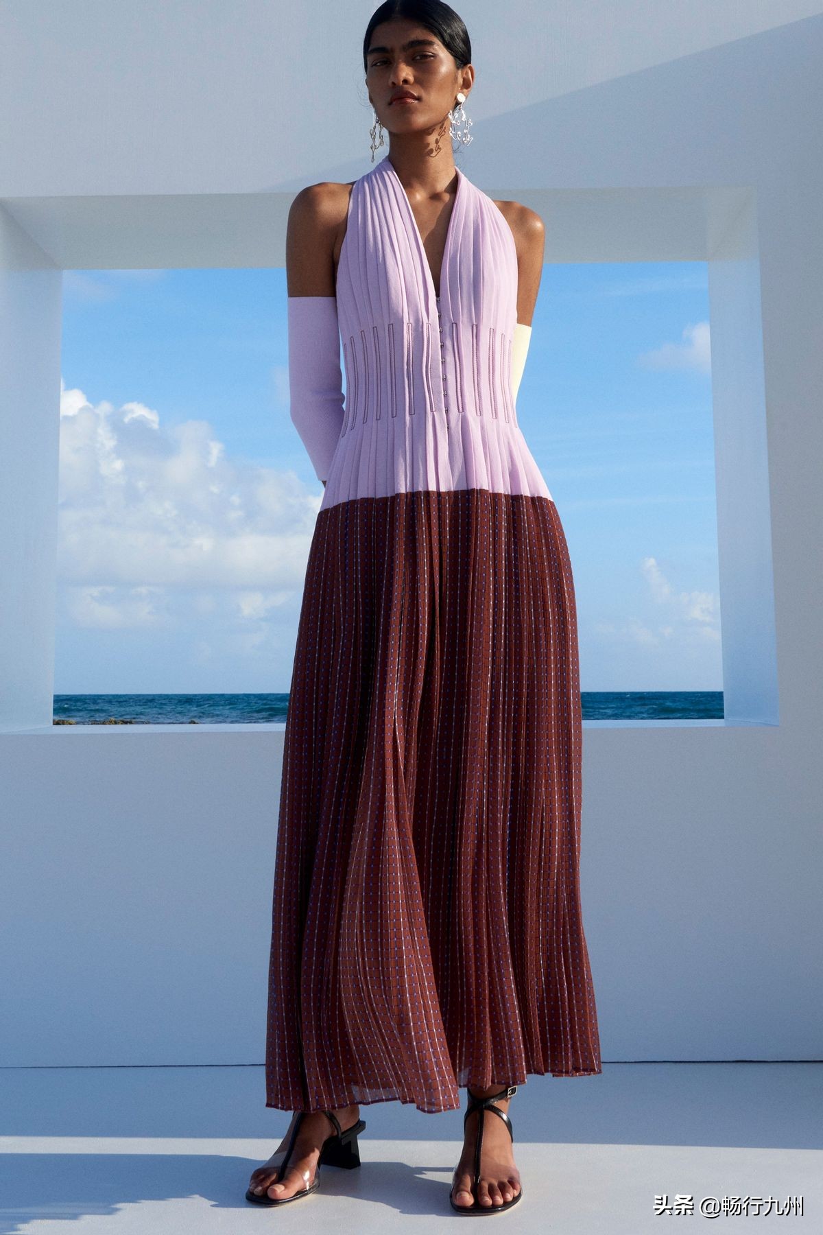 toryburch明星开衫穿搭,toryburch清爽春夏穿搭