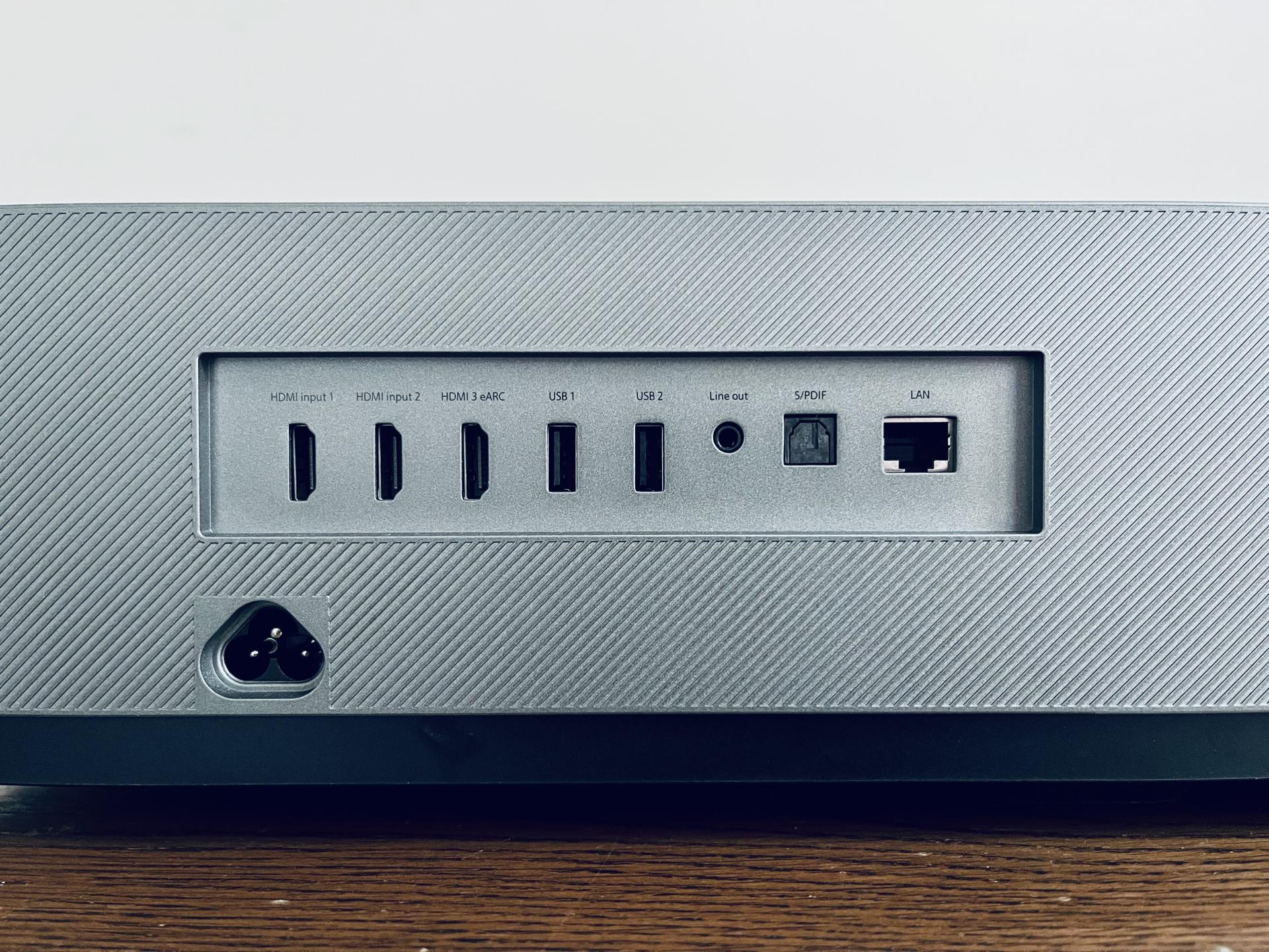 峰米全色激光电视t1实测,一图了解峰米全系激光电视区别