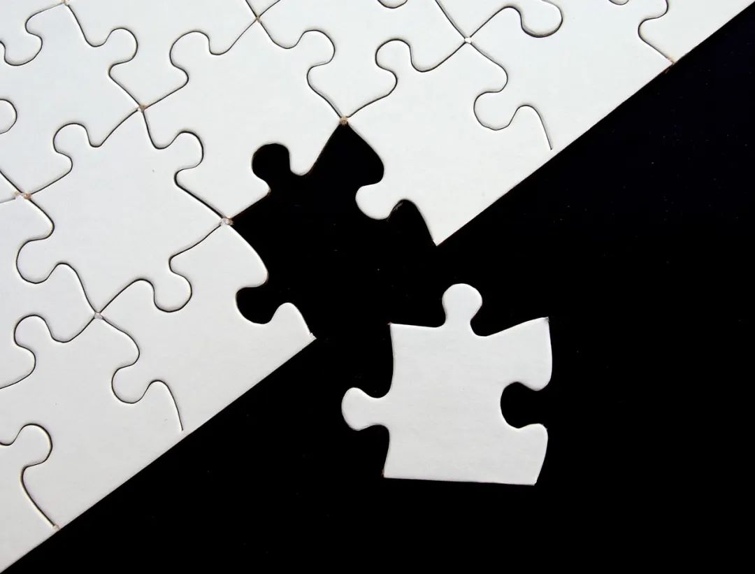 女老板拒绝雇用有文身的职员：洗掉了再来