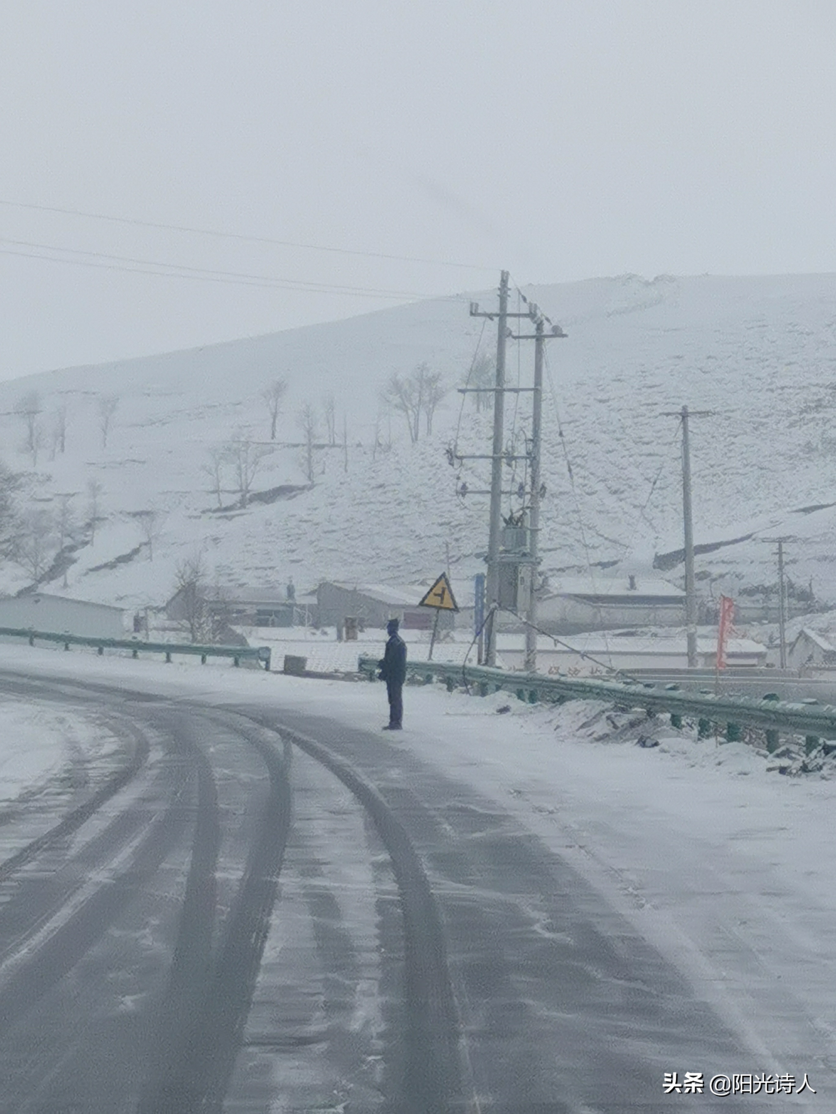 璧拌繘涔岄晣鍥剧墖,璧拌繘杩欓噷蹇冧腑鍏呮弧鏁晱
