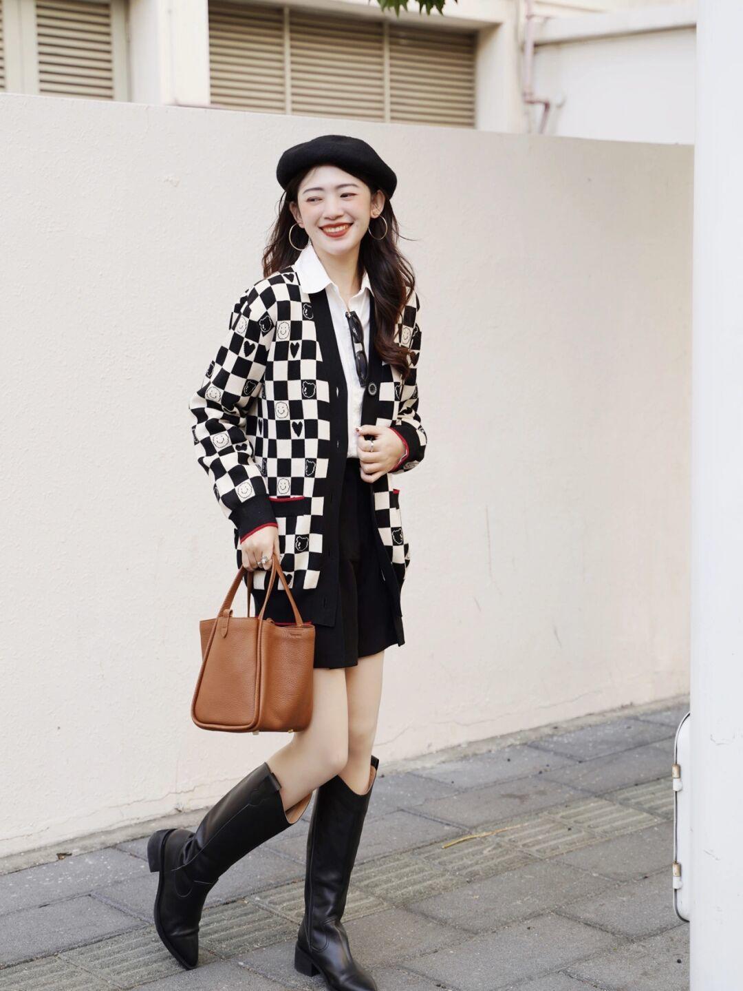 慵懒风中长款开衫毛衣如何搭配,长款毛衣宽松慵懒风开衫怎么搭配