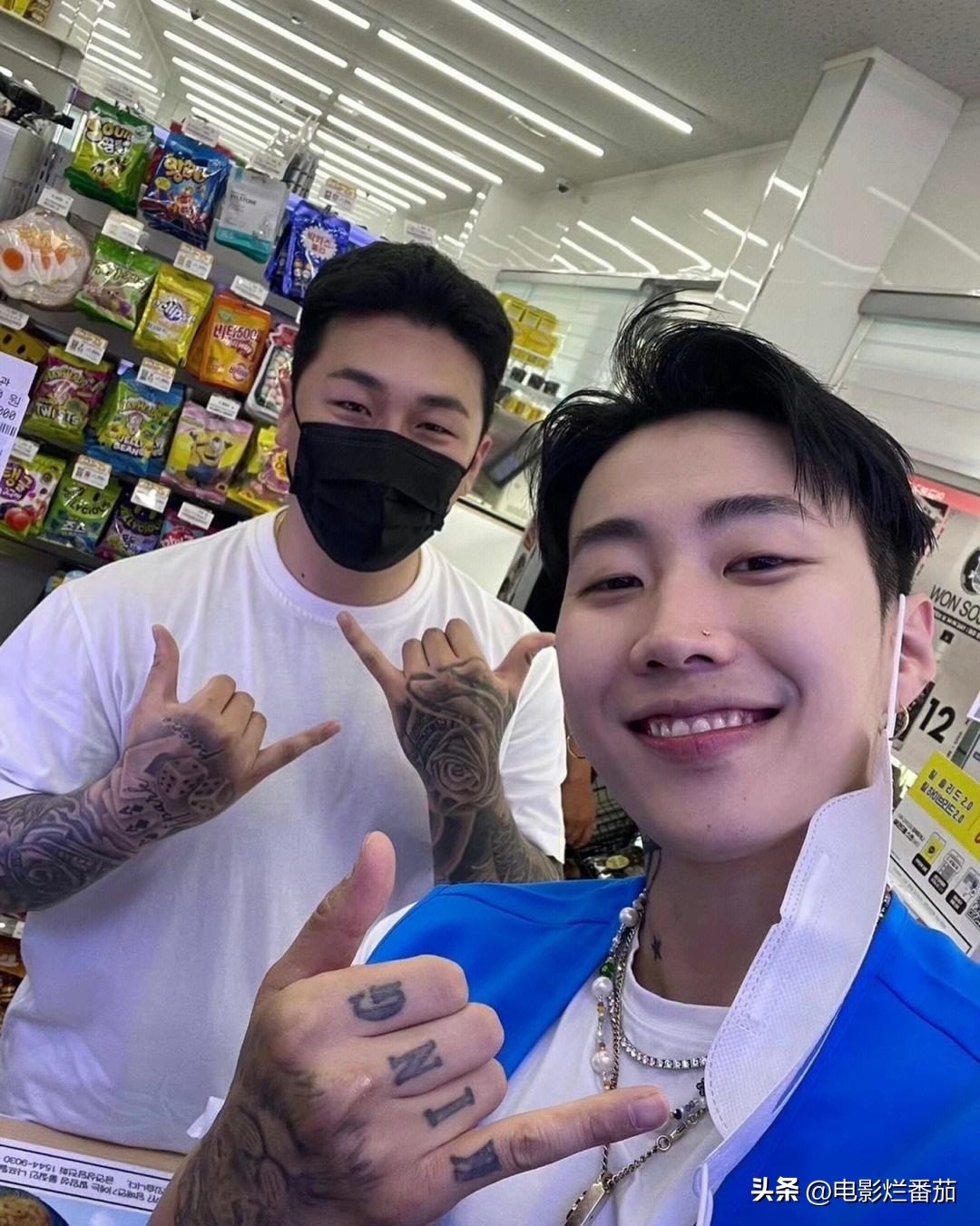 朴宰范们，这“端起碗吃肉，放下碗骂娘”的*毛老**病，是谁惯的你们