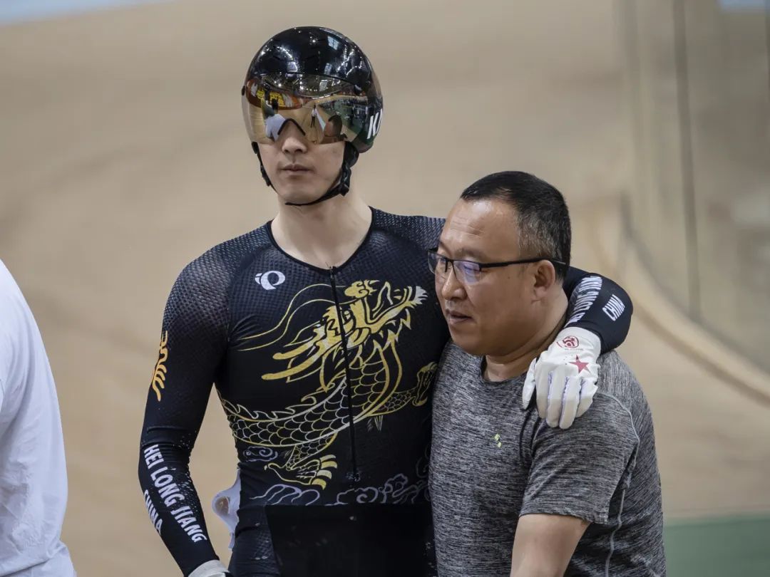 摄影富士gfx100s,富士拍体育的镜头