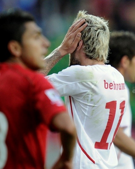 贝克汉姆维多利亚和儿媳关系破冰,维多利亚和贝克汉姆的恋爱史