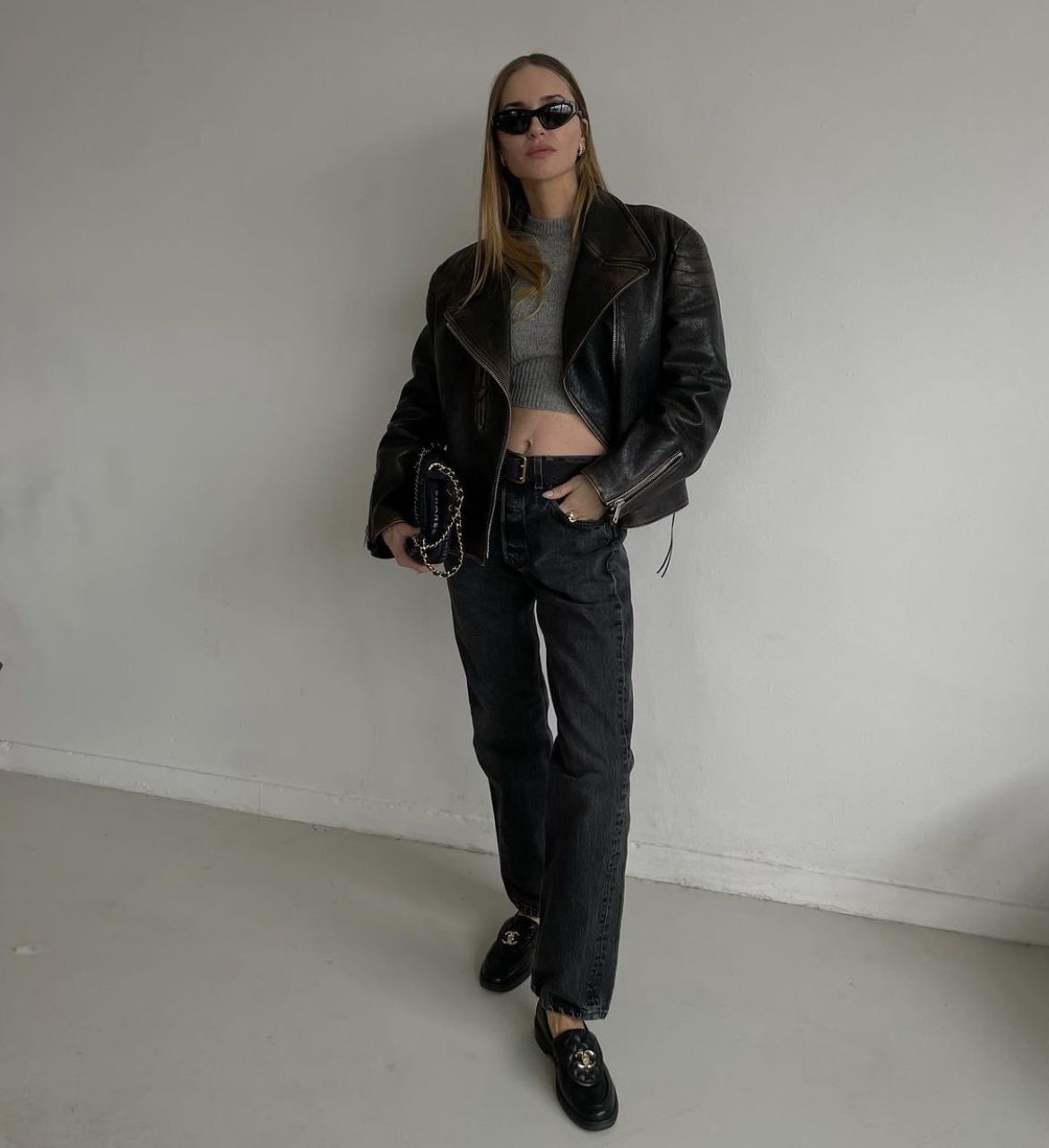 好看的西装外套街拍,秋冬高级穿搭街拍西装