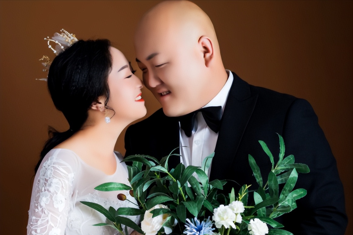 老挝美女嫁大20岁江西大叔,老挝美女嫁四川4年再回老挝