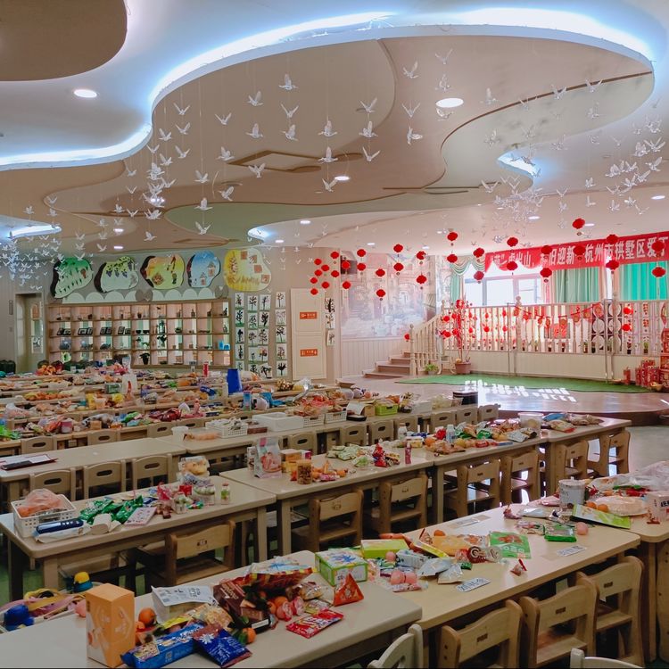 幼儿园萌虎闹新春活动,萌虎出山拜年贺岁