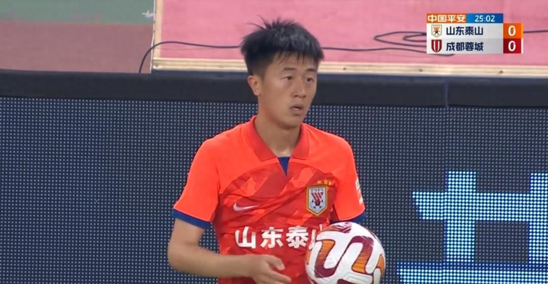 国足对泰山热身赛,国足对乌兹别克斯坦赛后