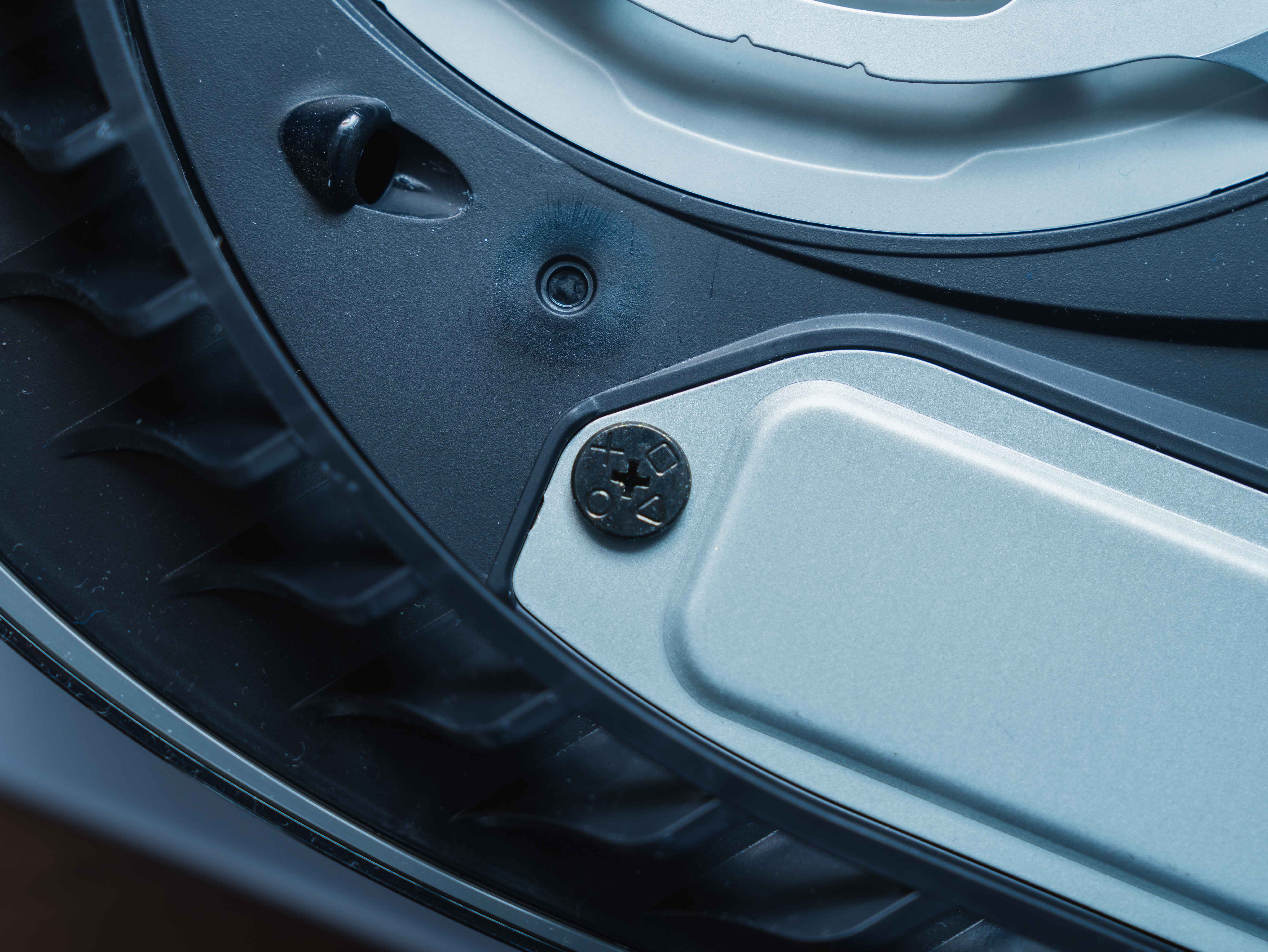 ps5港版有哪些配件,ps5新手入门会员购买建议