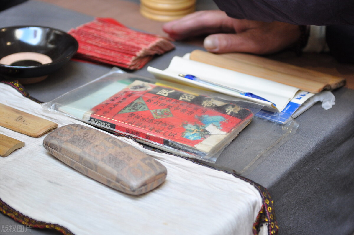 靠算命一年赚几百万的人,一年赚600万的算命大师