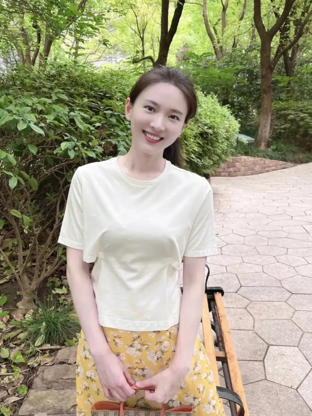 浓的桂花香,暗暗的幽香