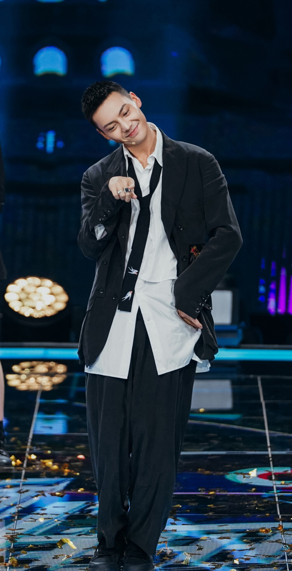 娱乐圈痞帅的四位男星叫什么名字,娱乐圈10位长相帅气的男星