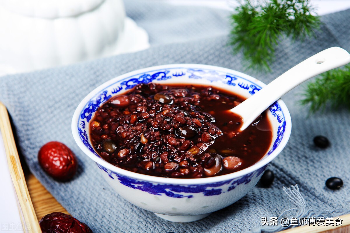 夏天适合吃什么水果最养胃,秋天最适宜吃这4种食物养胃