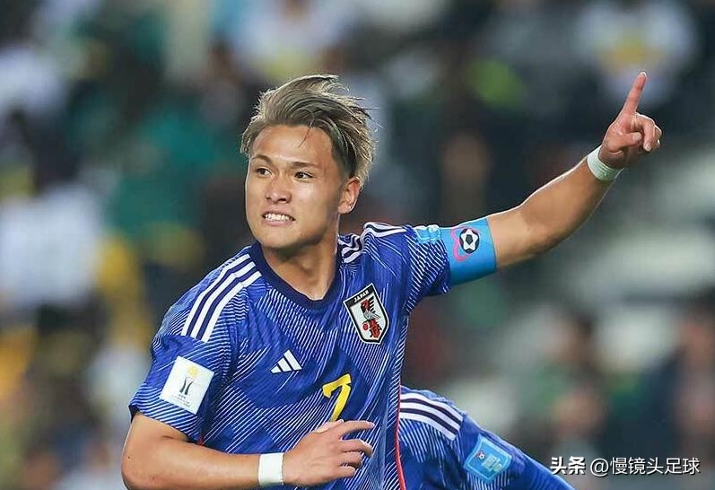 日本和巴西足球比赛4-1,日本足球队战胜巴西