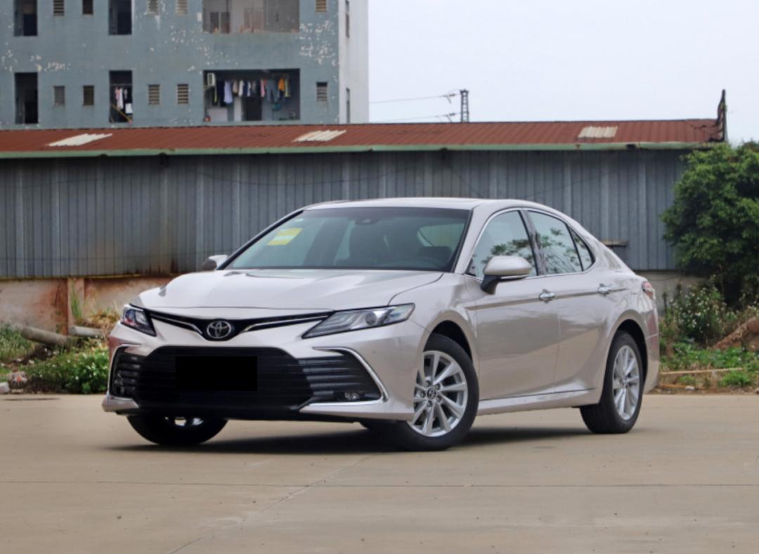 12年k5对比凯美瑞,k5和凯美瑞是一个级别的吗