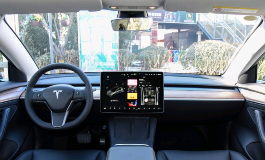 特斯拉model3对比长安深蓝,长安深蓝sl03增程版和特斯拉