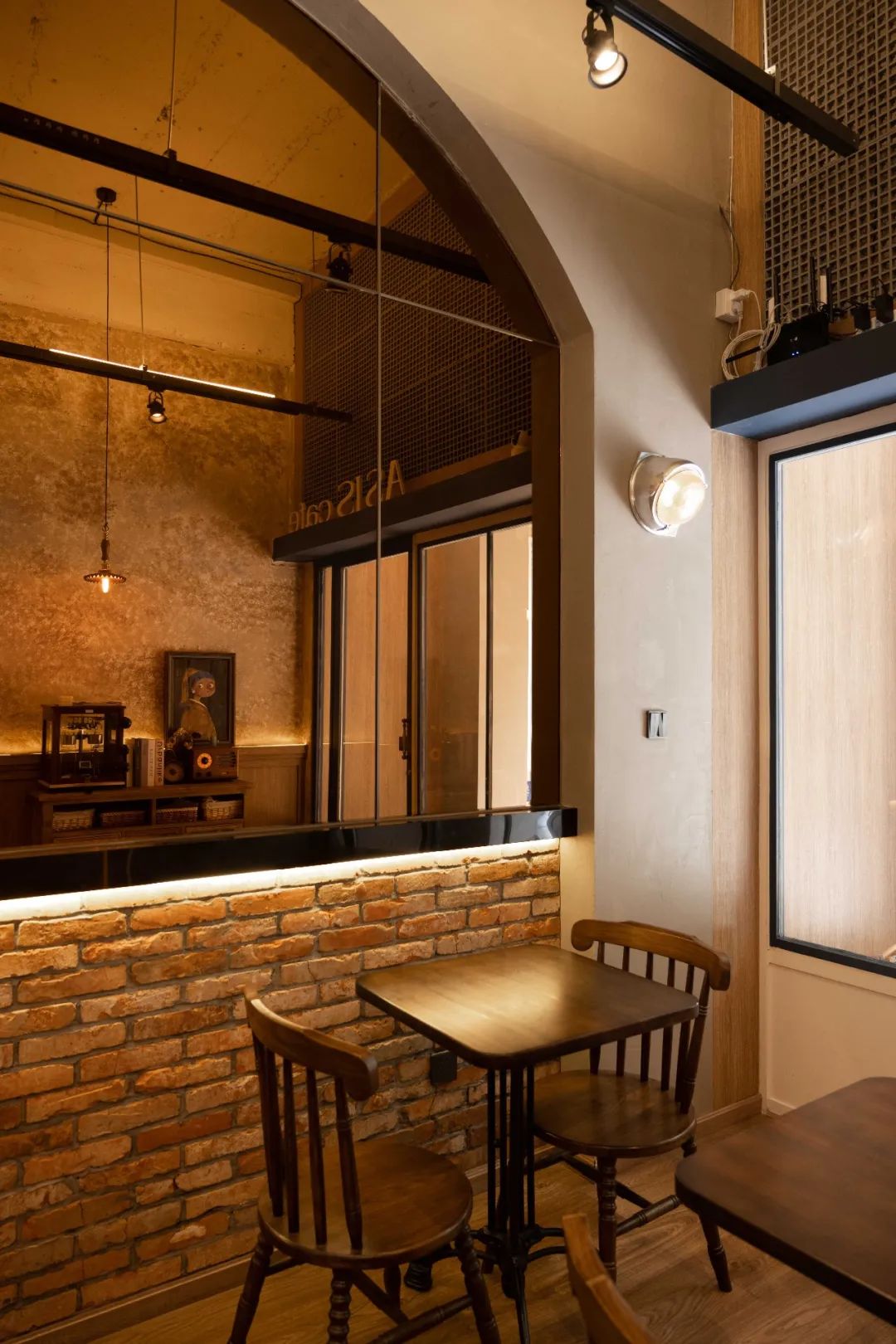 设计灵感丨高温+疫情，这18家“倒霉”的成都新店有什么看头？