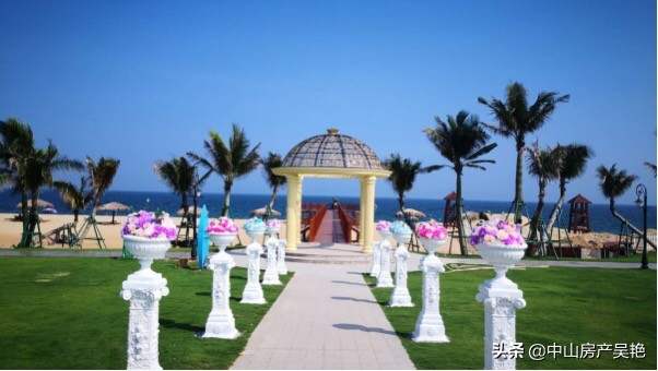 聚仁南海湾,月亮湾聚仁南海湾