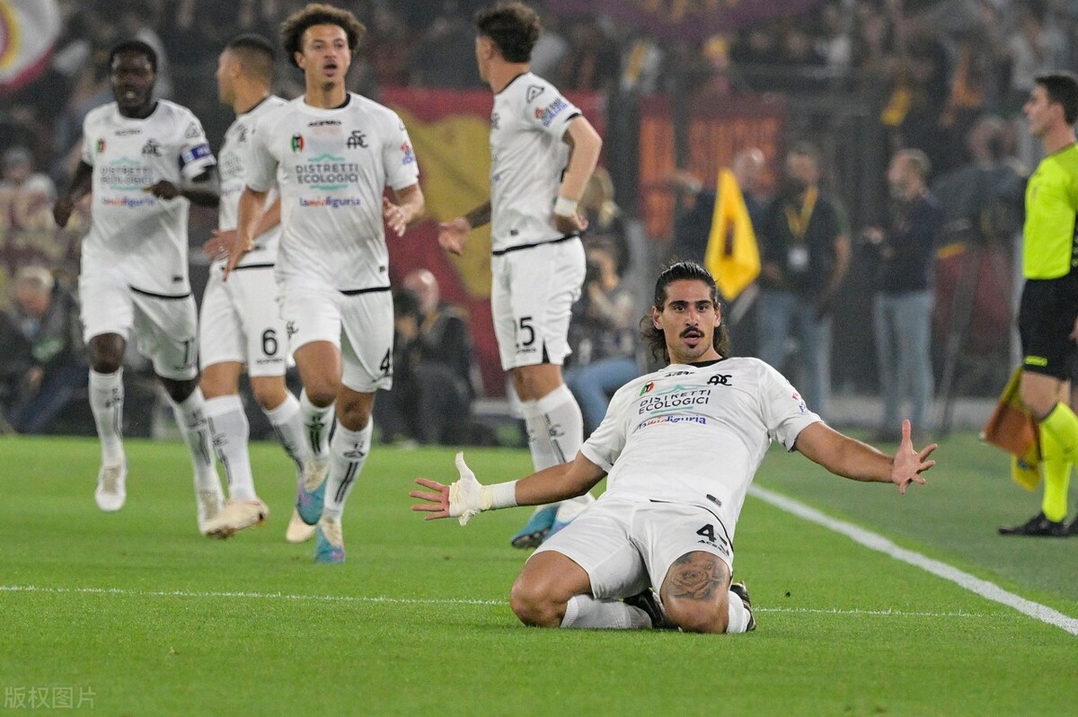 今日足球推荐斯佩齐亚vs国际米兰,足球贝蒂斯vs赫罗纳比分