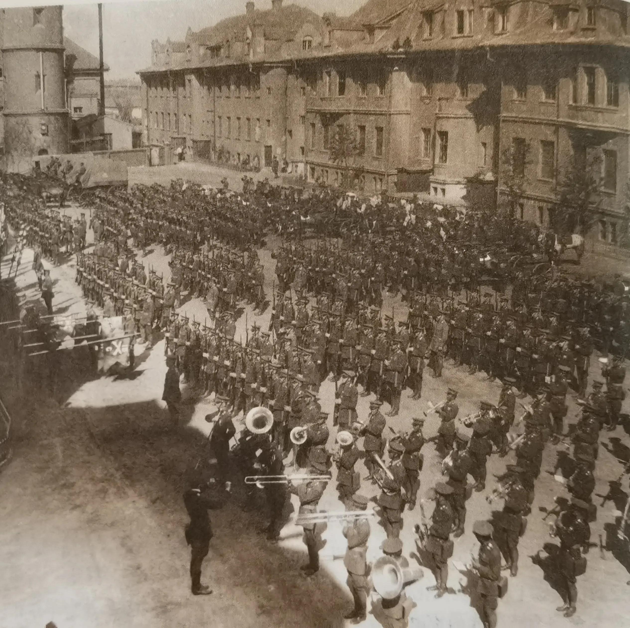 天津原意大利兵营,天津美国兵营老照片