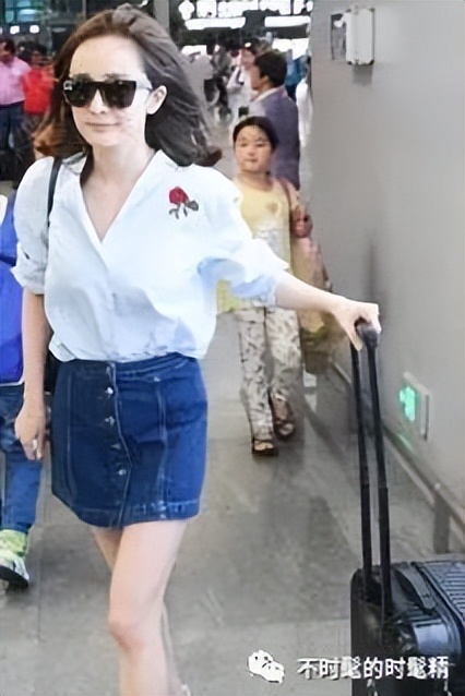 胸大怎么穿衣服不会凸出来,胸大怎么穿衣服不肿