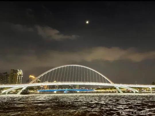 夜游珠江是单程还是来回,不同角度的珠江夜游