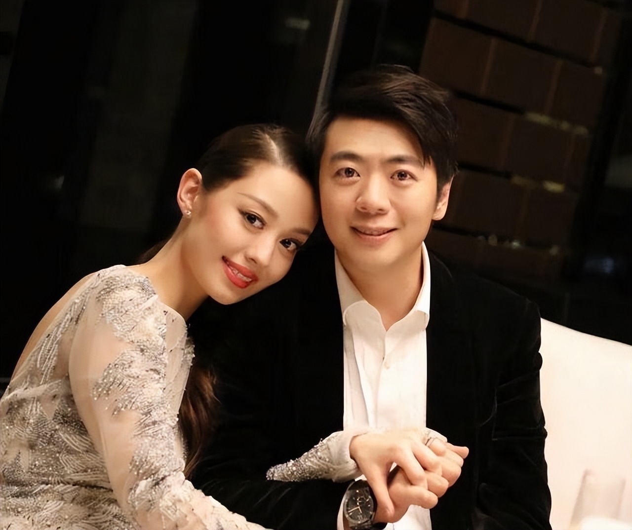 郎朗国外成名失误,郎朗经历挫折成才的故事