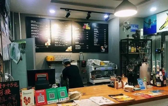 摆摊4元煎饼月入过万,煎饼月入三万怎么做