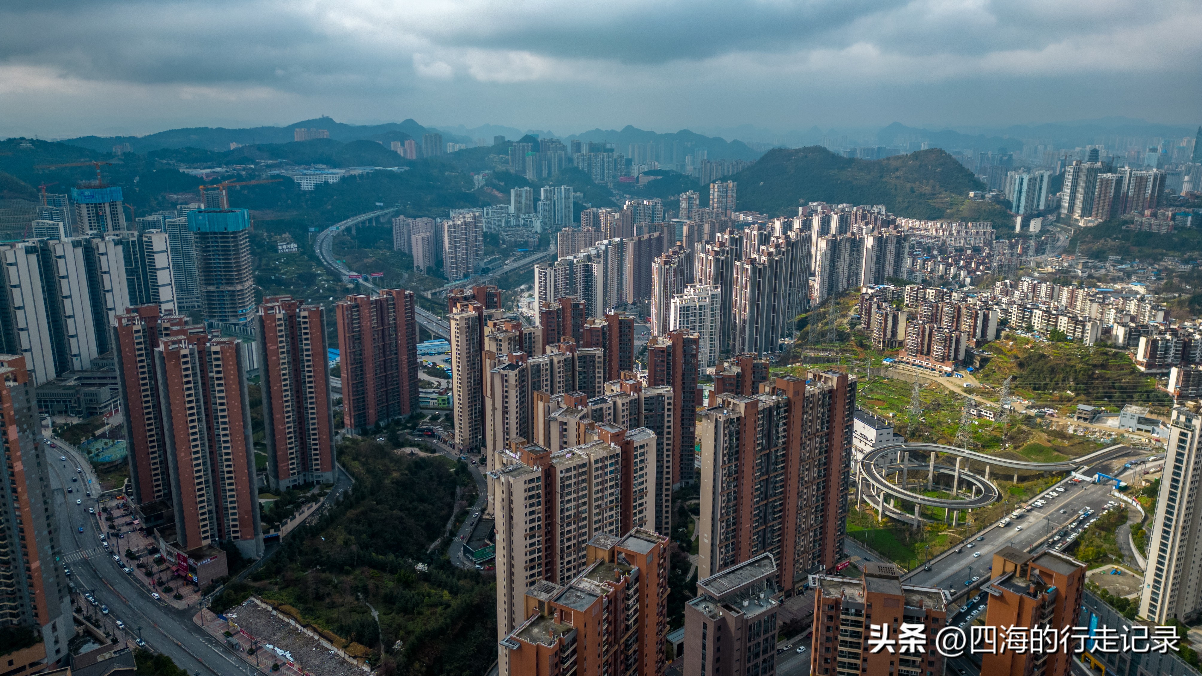 贵阳市未来方舟航拍视频,贵阳市未来方舟云岩航拍