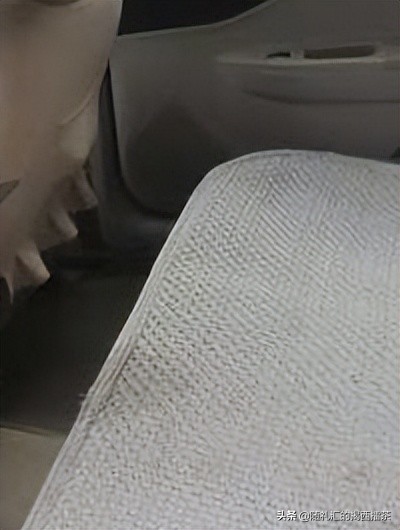 奔腾b50维修,奔腾b50正常行驶中有顿挫感