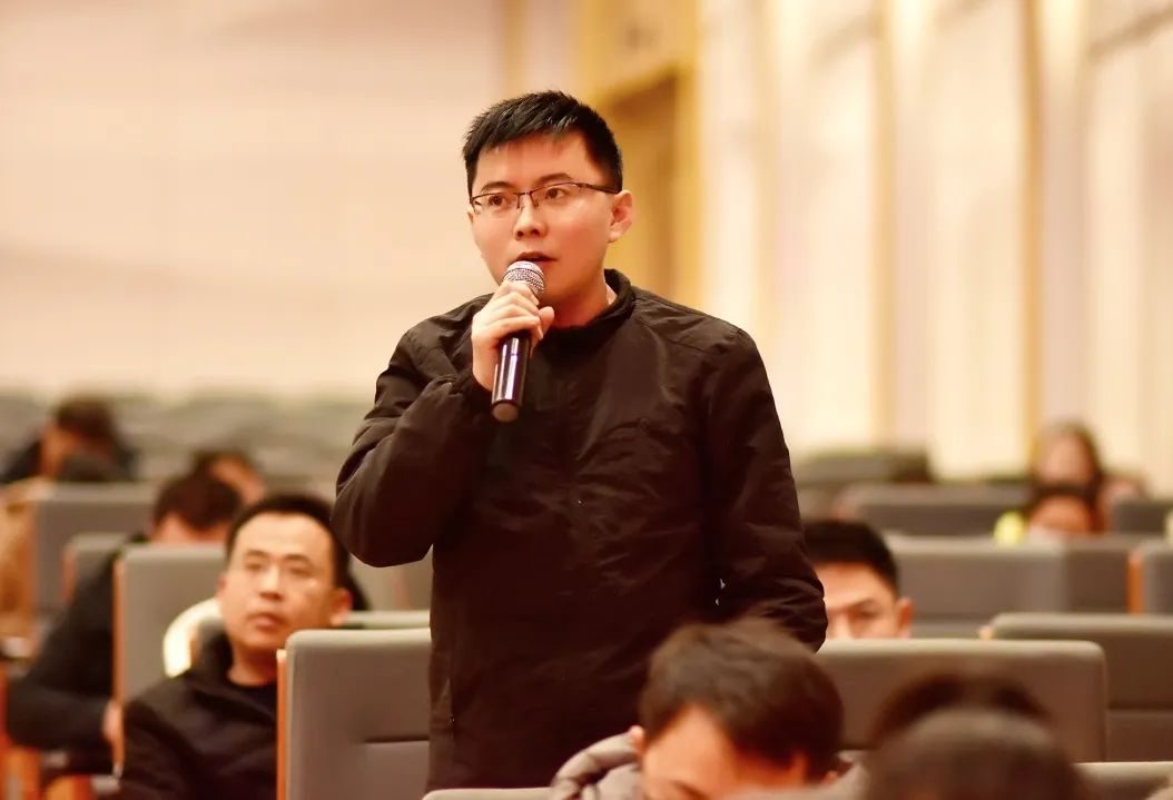 连打胜仗，学生3000+。努力的老师，是成都绵实外走进家长的秘诀