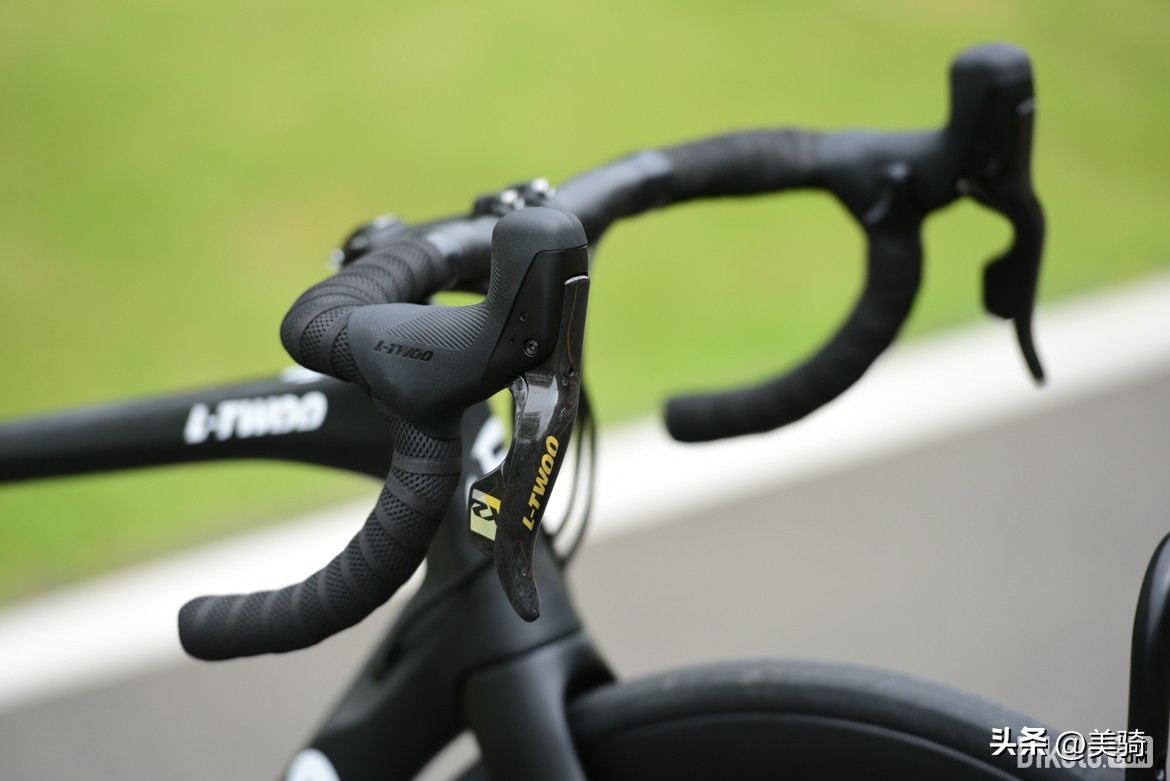 java全碳纤维油压碟刹改装,公路车碟刹电子变速套件推荐