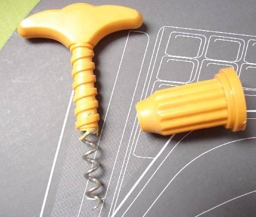 茅台酒专用开瓶器使用方法,自动红酒开瓶器使用方法