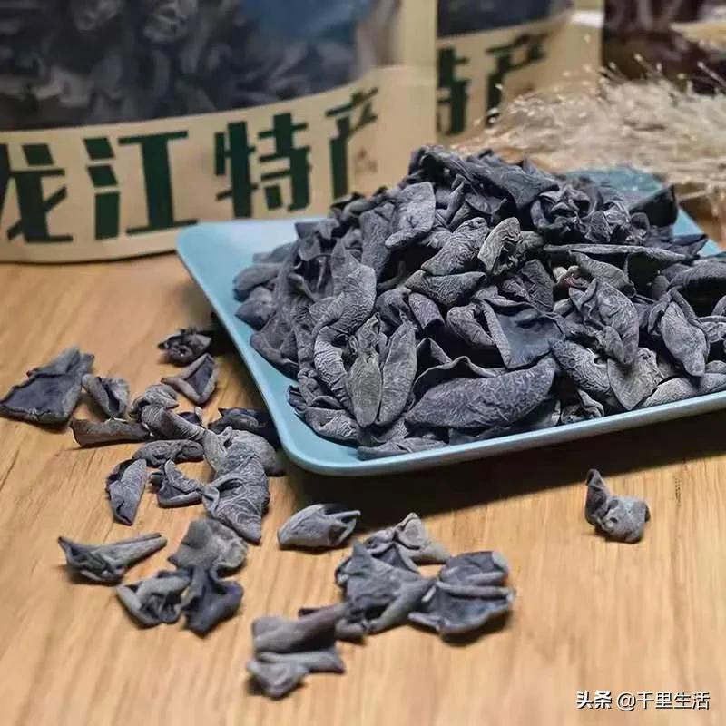 “素中之荤、素珍之王”，东北黑木耳，隔三差五吃一顿，脆嫩好吃