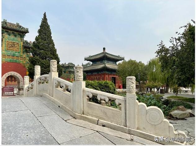 北京北海公园旅游攻略自由行,雨天游北京北海公园攻略