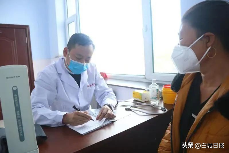 扶志扶智激发群众脱贫内生动力,扶志扶智为脱贫攻坚打下坚实基础