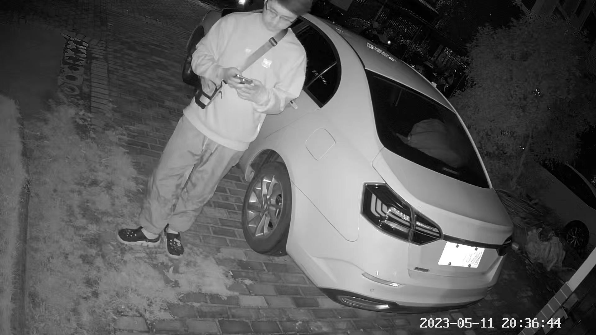 不在家怎么装监控,家里室外装监控怎么操作