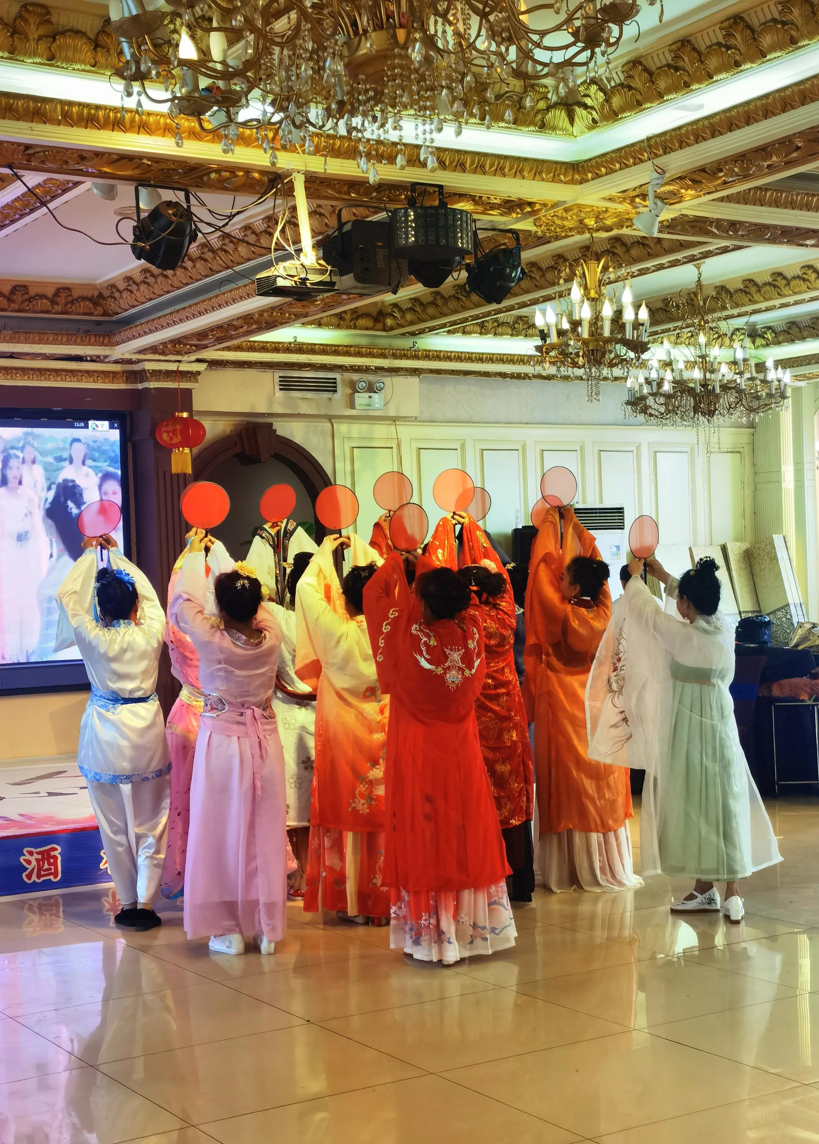 好乐网花之韵艺术团，参加“庆七一”文艺活动