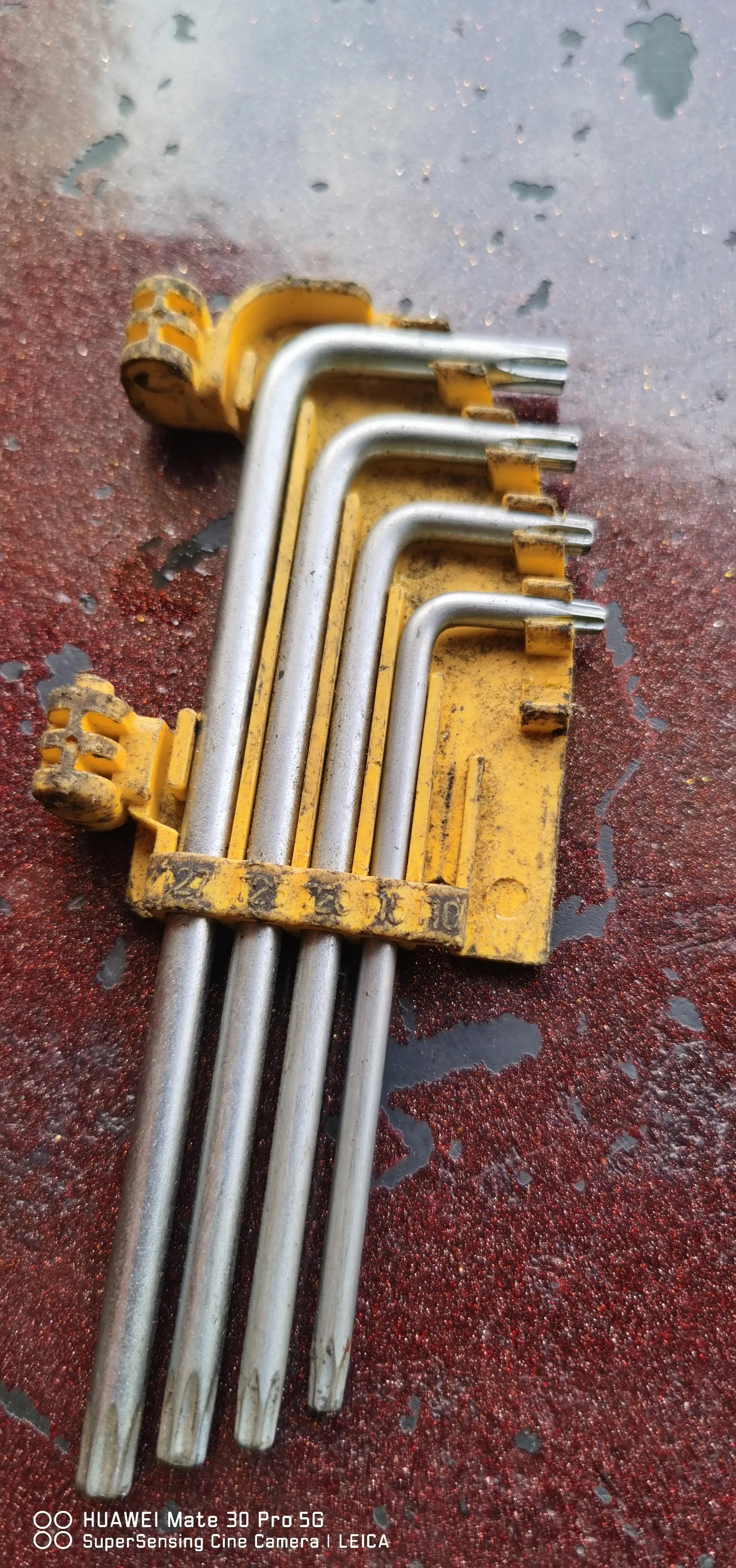 苏泊尔电磁炉维修故障灯全亮,苏泊尔电磁炉指示灯全闪不检锅