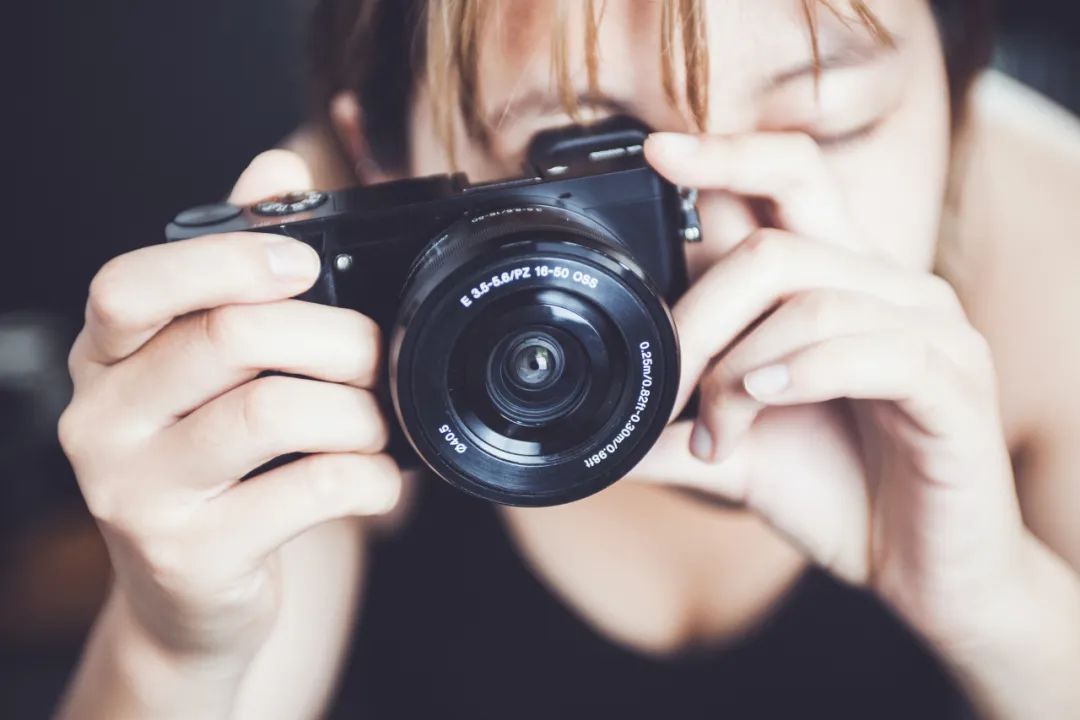 “千”不是thousand吗?为什么工资1000却写成“1k”?