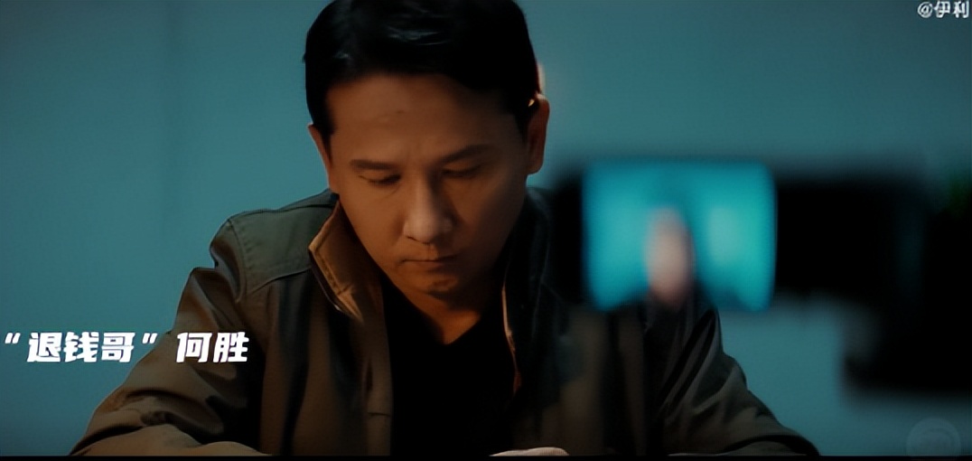 喊一句“退钱”，他就火成了网红