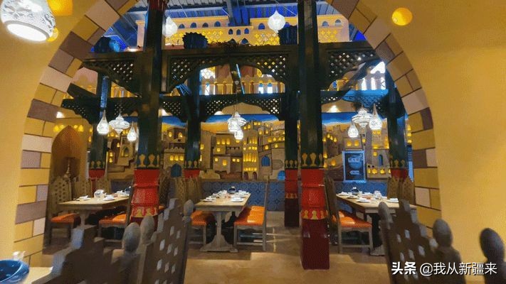 @合肥市民，听说有人给你搬来了一座*疆新**